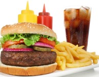 Asi sami tušíte, že běžné jídlo z McDonald asi zrovna nebude tvořit základ zdravého jídelníčku.
